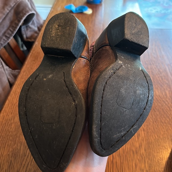 Children’s size 9 snip toe boot - Picture 6 of 6